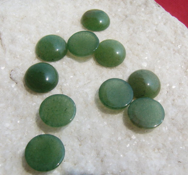 OFERTA ...Cabochon rotund din agata verde aprox 4x12 mm