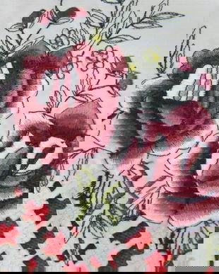 Fata de masa brodata