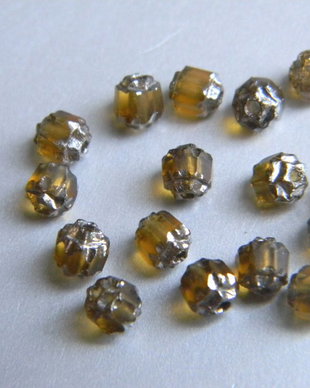 Margele Cehia (68FX254)