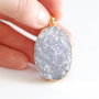 Pandant Calcedonie druzy cu rama aurita