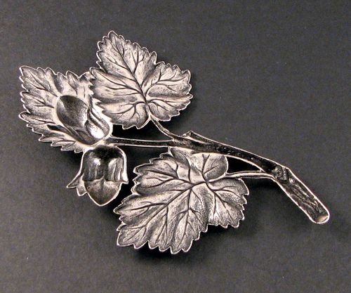 9063 - Element decorativ, alama placata cu argint, aspect vintage, crenguta, frunze, ghinde