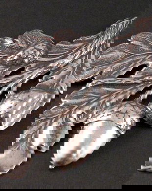 9061 - Element decorativ, alama placata cu argint, aspect vintage, crenguta, frunze, ghinde