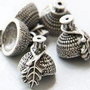 9074 - (1buc) Charms / capacele cu agatatoare, placat cu argint, aspect vintage, capacele de ghinda, stejar