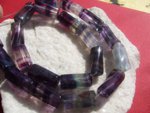 Tuburi rasucite din rainbow fluorite ... SUPERBE...