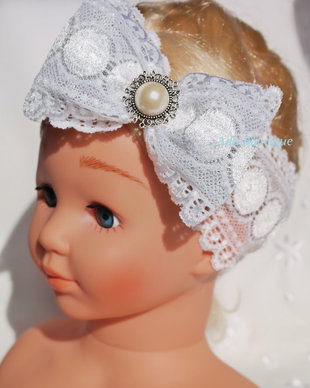 Bentita  dantela bebe botez alba-unicat