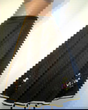 Fusta kaki cu broderii florale