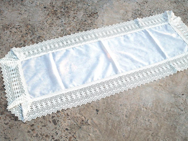 Accesoriu dantelat 4