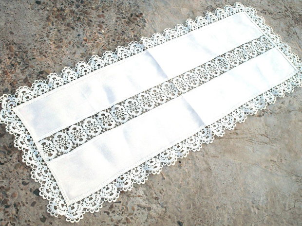 Accesoriu dantelat 6