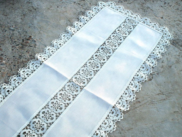 Accesoriu dantelat 6