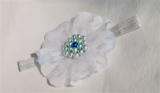 Bentita eleganta alb-bleu cu perle-unicat