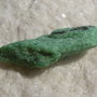 Ruby zoisite cristal brut aprox 9x17x45 mm