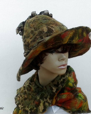 Palarie impaslita - Camuflaj de toamna - rezervat