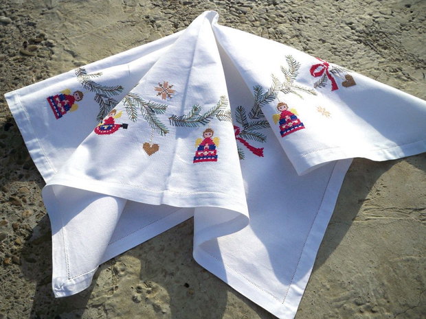 Broderie Craciun