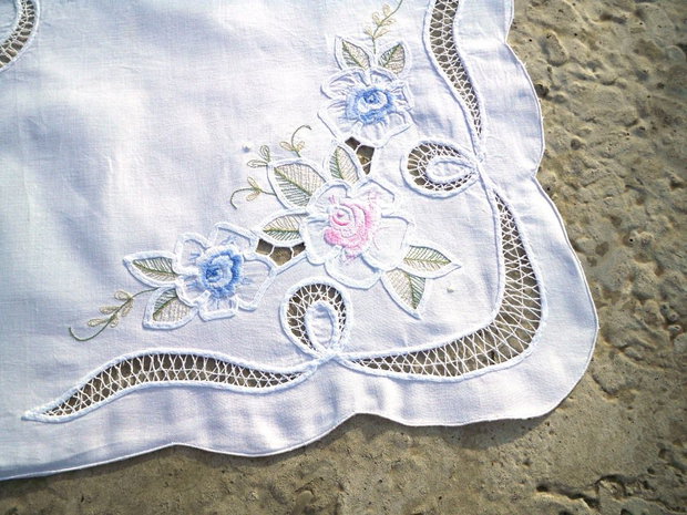 Broderie florala