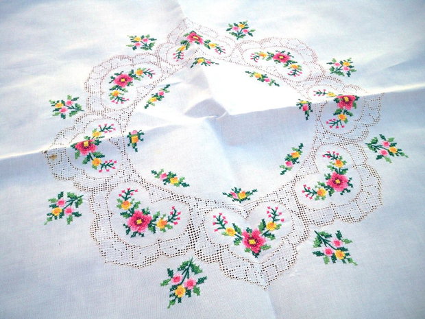 Broderie florala 9