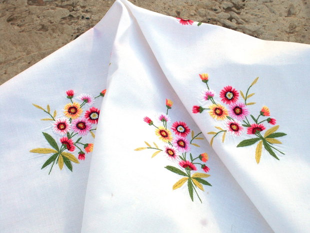 Broderie florala 10