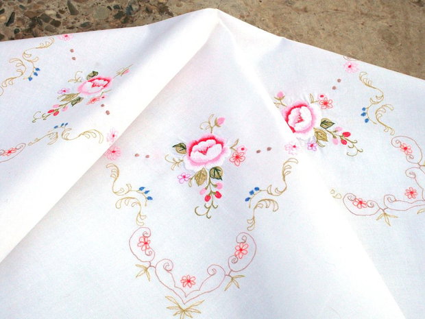 Broderie florala 11