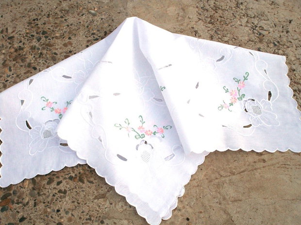 Broderie florala 12