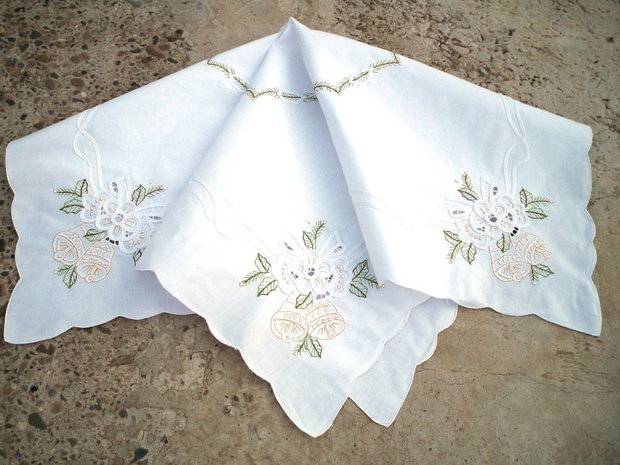 Broderie florala 13
