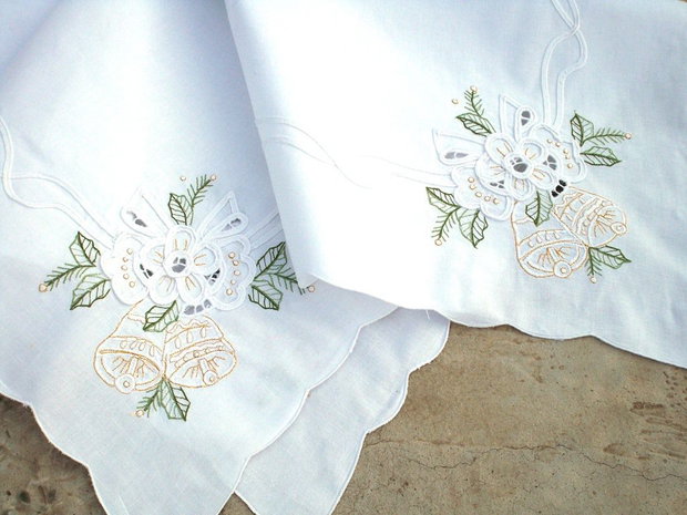 Broderie florala 13