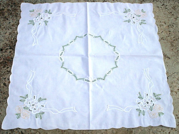 Broderie florala 13