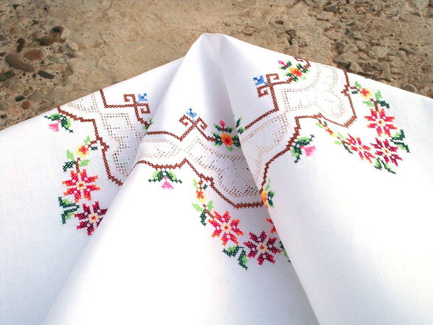 Broderie florala 15