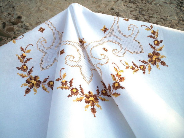 Broderie florala 17