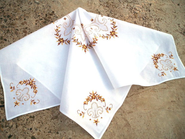 Broderie florala 17