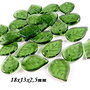 9132 - (12buc) Charms, frunze, sticla presata Cehia, verde