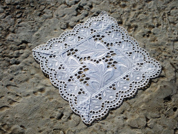 Broderie 15
