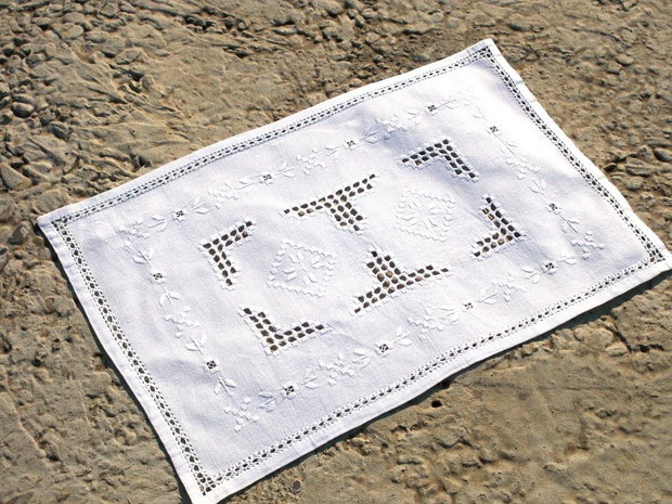Broderie 17