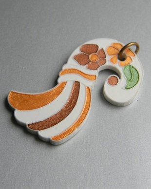 Pandantiv ceramica