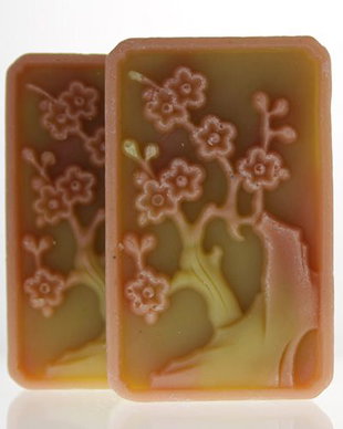 Karite Silk-sapun din unt de shea saponificat imbogatit cu fibre de matase