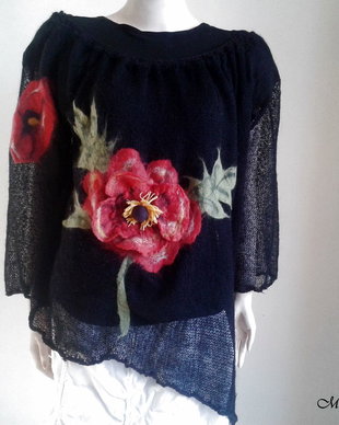 Bluza neagra cu mac rosu impaslit 3D - vandut