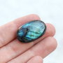Cabochon Labradorit  flashy  oval - albastru verzui - OP06