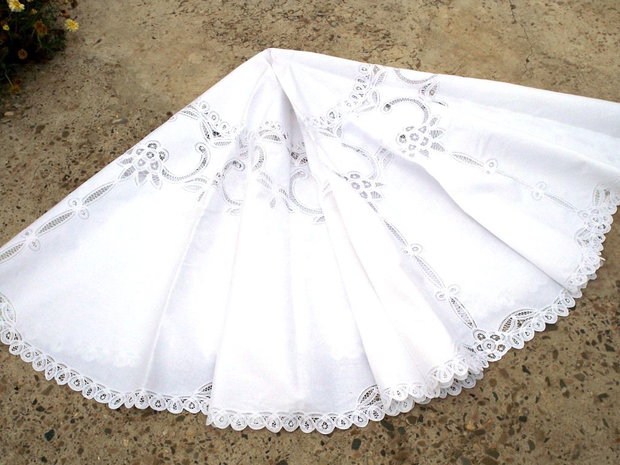 Broderie 1