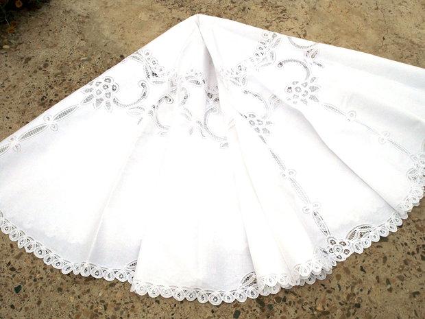 Broderie 1
