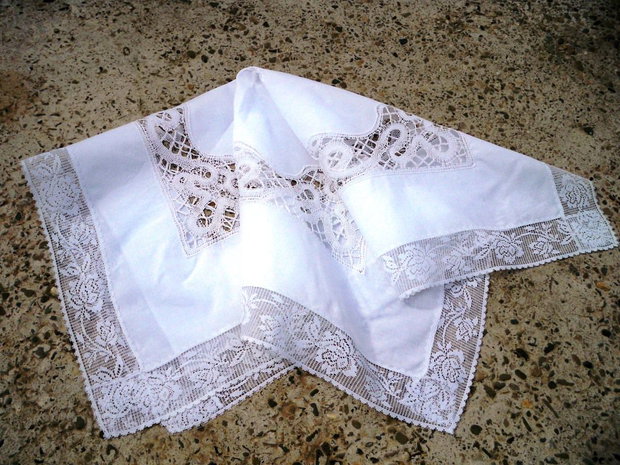 Dantela 22