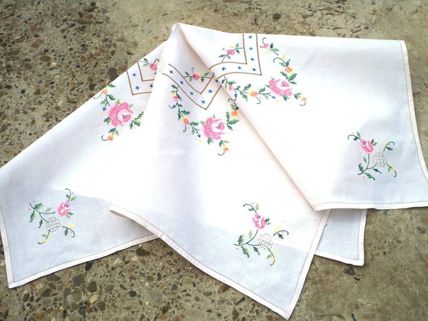 Broderie florala 1