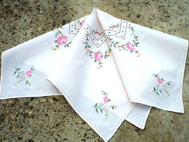 Broderie florala 1