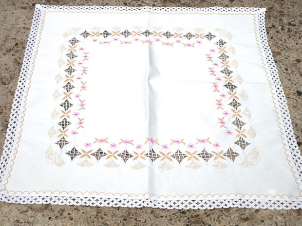 Broderie 17