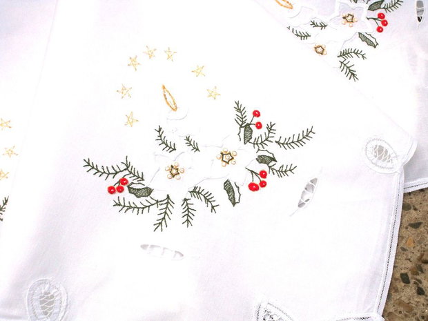 Broderie 24