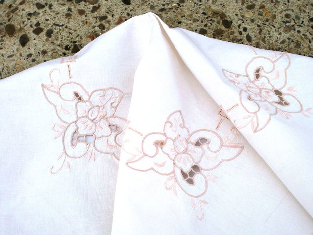 Broderie 27