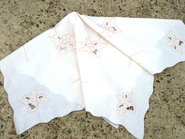 Broderie 27