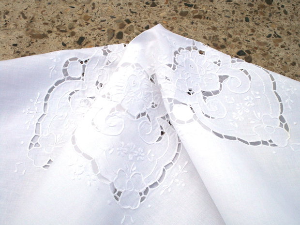Broderie 33