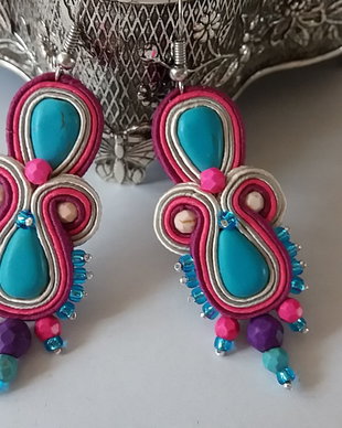 Cercei soutache fucsia-turcoaz