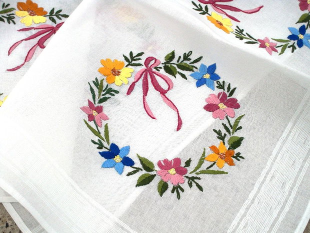 Broderie 35