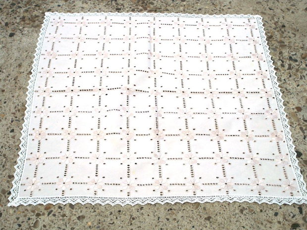 Broderie 37