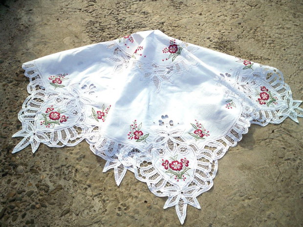 Broderie 42
