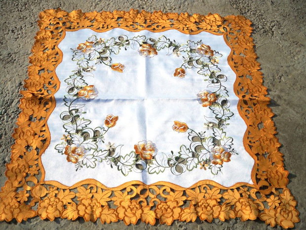 Broderie 43